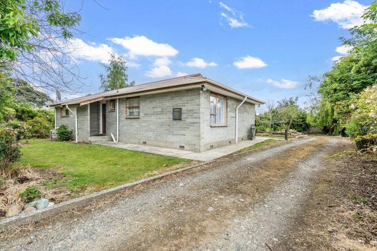 Photo of property in 3 Mcvicar Street, Tuatapere, 9620