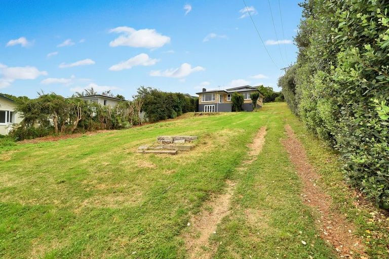 Photo of property in 84 Sutherland Road, Brookfield, Tauranga, 3110
