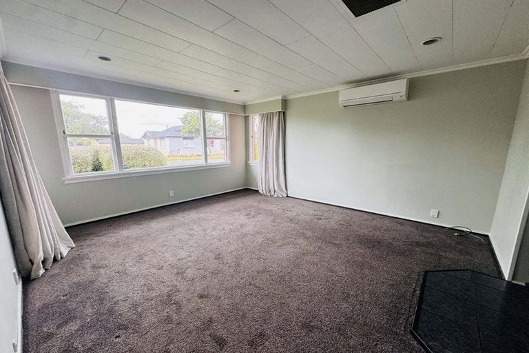 Photo of property in 65 Maitland Street, Strathern, Invercargill, 9812