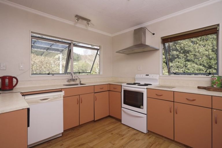 Photo of property in 44 Tui Glen Road, Atawhai, Nelson, 7010