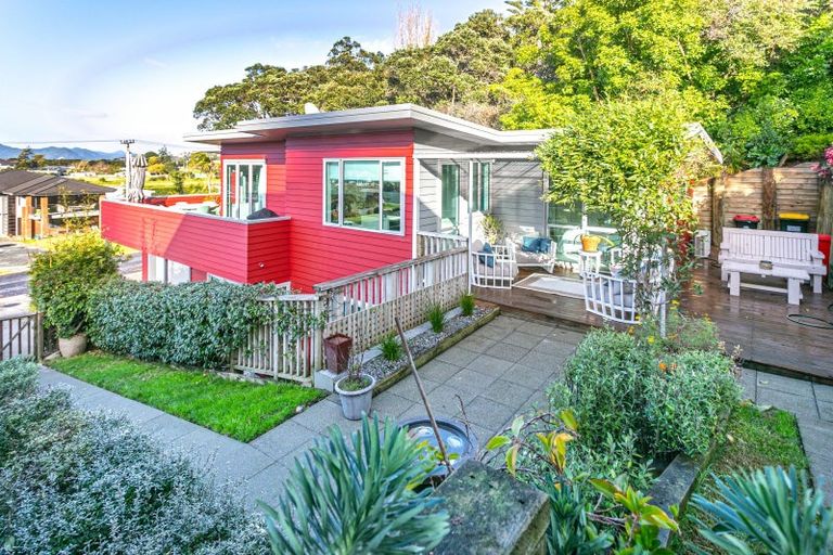 Photo of property in 54 Ocean Beach Road, Tairua, 3508