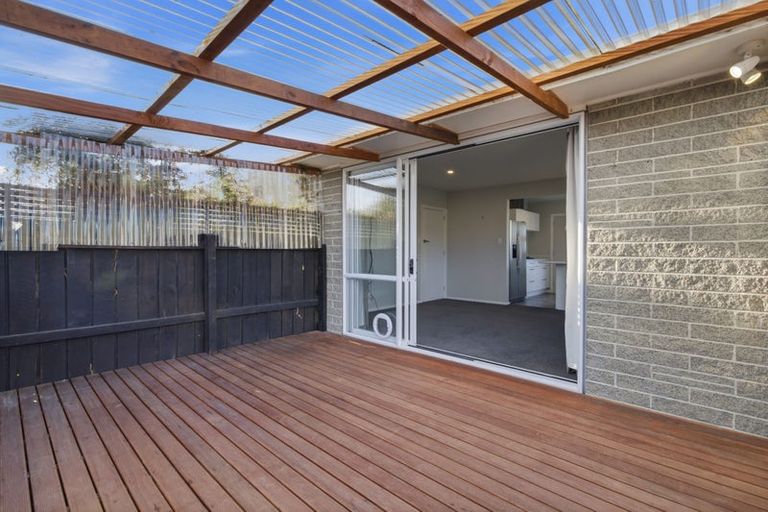 Photo of property in 2/154 Warren Crescent, Hillmorton, Christchurch, 8025
