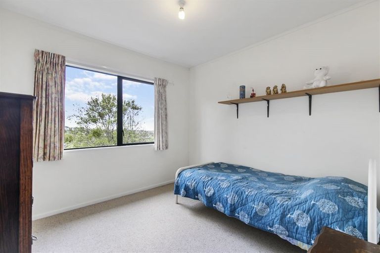 Photo of property in 2/19 Sycamore Drive, Sunnynook, Auckland, 0620