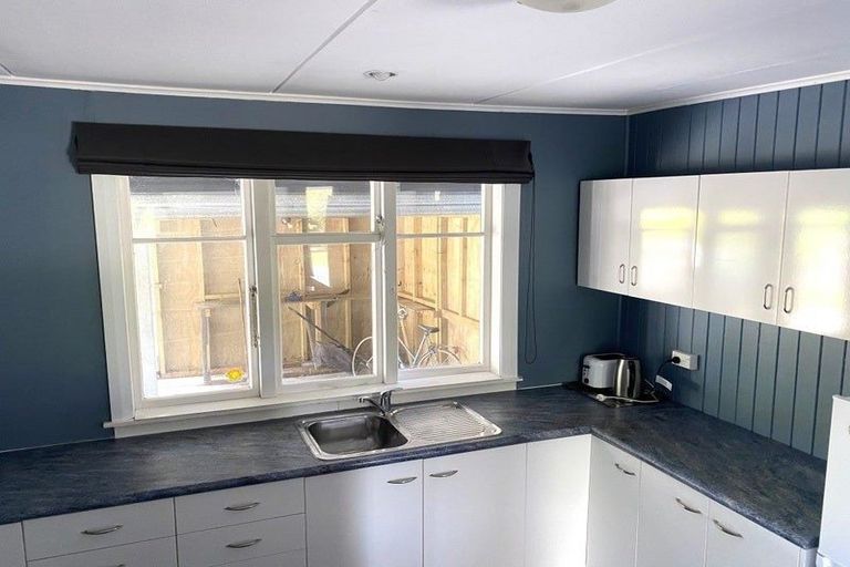 Photo of property in 61 Inverness Street, Dunollie, Runanga, 7803