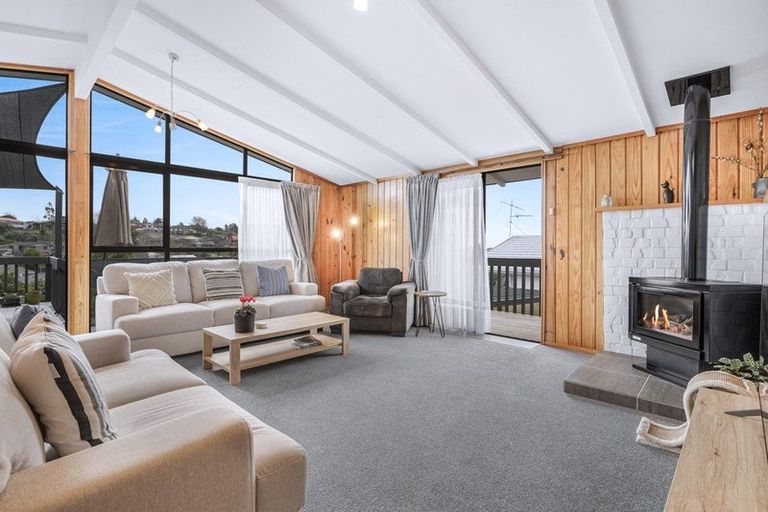 Photo of property in 14 Vincent Place, Dinsdale, Hamilton, 3204