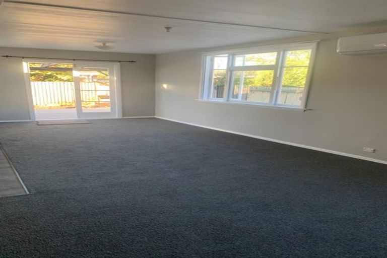 Photo of property in 1/84 Racecourse Road, Sockburn, Christchurch, 8042