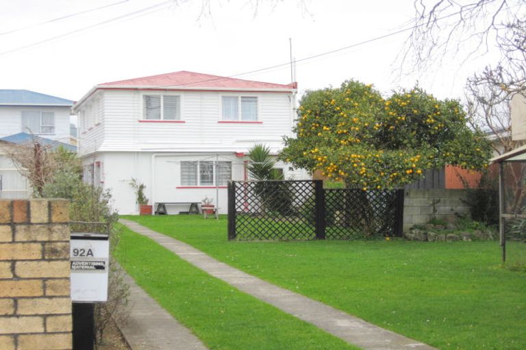 Photo of property in 92a/b Parker Avenue, Levin, 5510