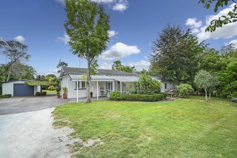 Photo of property in 140 Napier Road, Havelock North, 4130