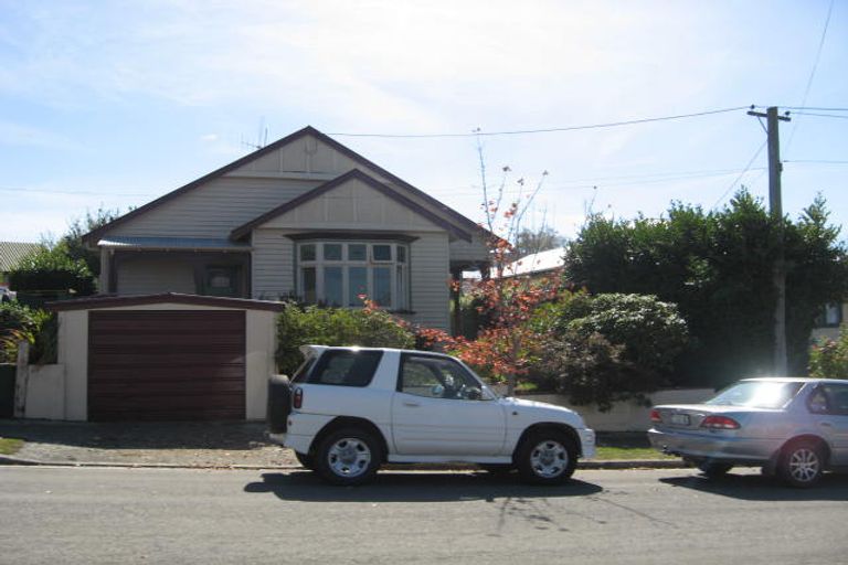 Photo of property in 27 Roslyn Terrace, West End, Timaru, 7910