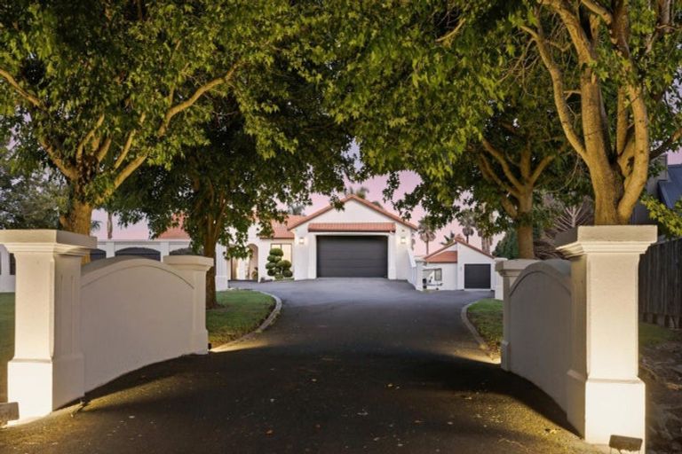 Photo of property in 15 Saint Clair Place, Papamoa Beach, Papamoa, 3118