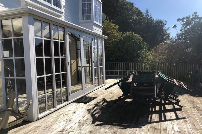 Photo of property in 41 Grafton Road, Roseneath, Wellington, 6011