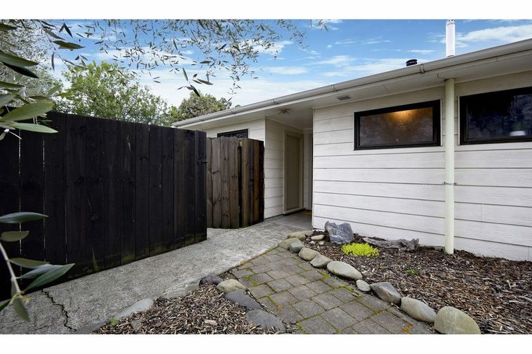 Photo of property in 2 Waimea West Road, Brightwater, 7022