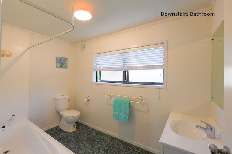 Photo of property in 187 One Tree Point Road, One Tree Point, 0118