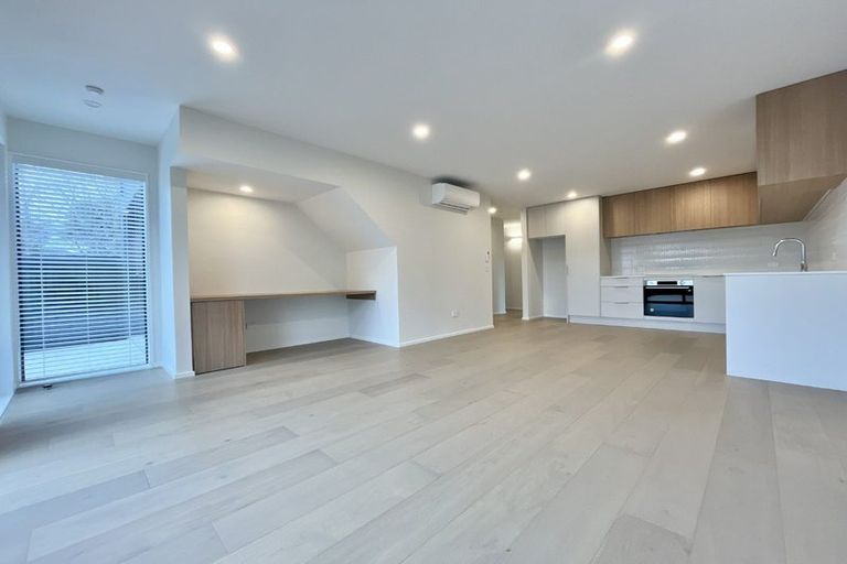 Photo of property in 5/2 Deloraine Street, Somerfield, Christchurch, 8024