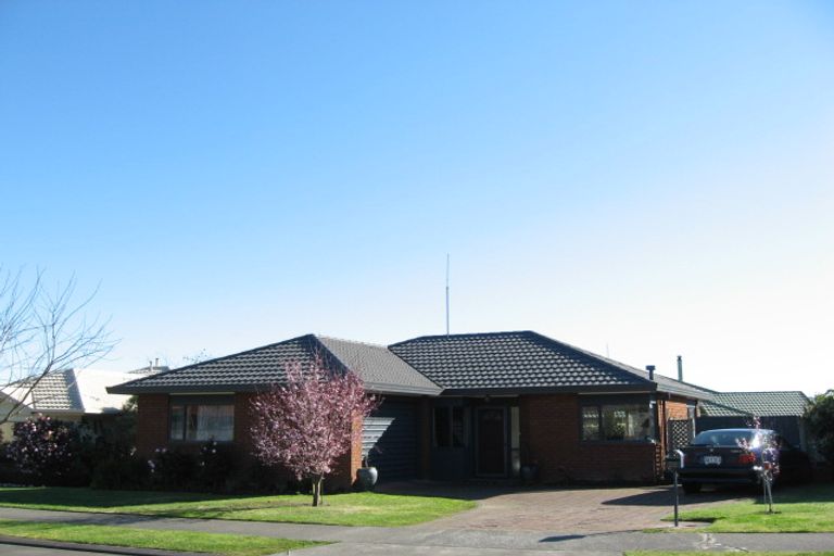 Photo of property in 25 Kingsgate Avenue, Havelock North, 4130