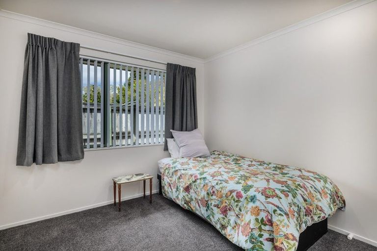 Photo of property in 11 Kilountain Place, Kerikeri, 0230