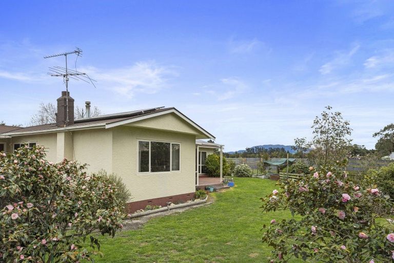 Photo of property in 176 Amberley Beach Road, Amberley, 7481