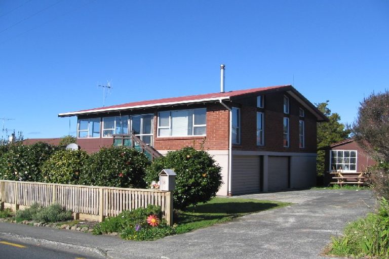 Photo of property in 18 Franklin Street, Opua, 0200