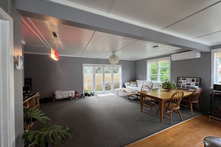 Photo of property in 182 Lake Road, Belmont, Auckland, 0622