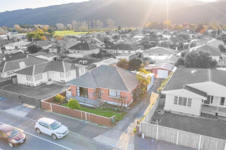 Photo of property in 257 Fergusson Drive, Heretaunga, Upper Hutt, 5018