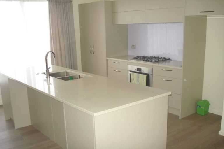 Photo of property in 37 Buckhurst Avenue, Wigram, Christchurch, 8042