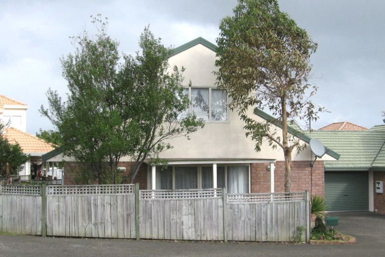 Photo of property in 39 Central Park Drive, Te Atatu South, Auckland, 0610