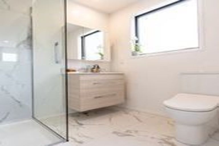 Photo of property in 2/125 Papanui Road, Merivale, Christchurch, 8014