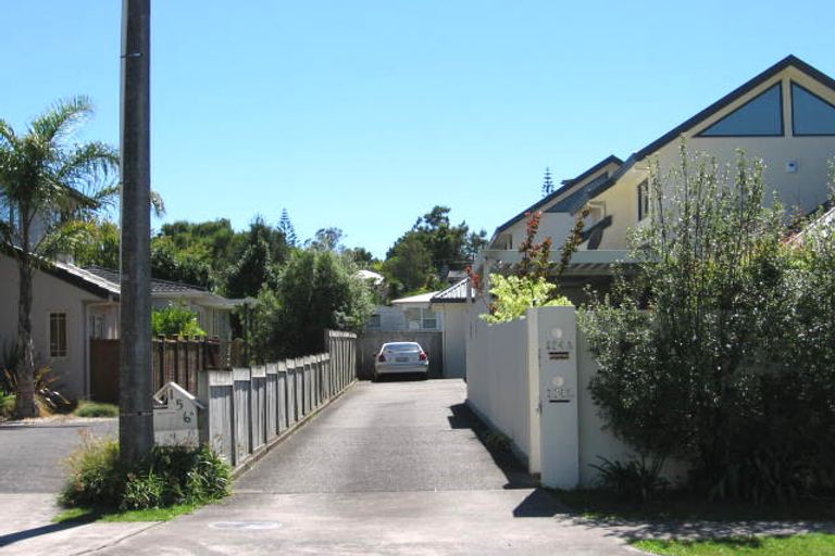 Photo of property in 154a Nile Road, Milford, Auckland, 0620