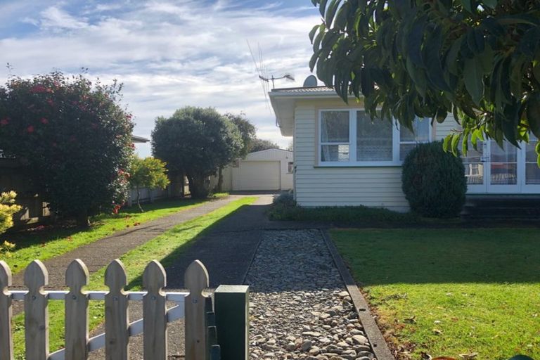 Photo of property in 5 Ross Street, Levin, 5510