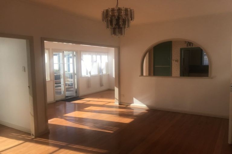 Photo of property in 494 Mount Albert Road, Mount Roskill, Auckland, 1042