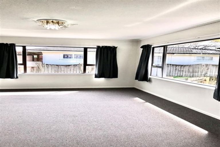 Photo of property in 13 Rogers Road, Manurewa, Auckland, 2102