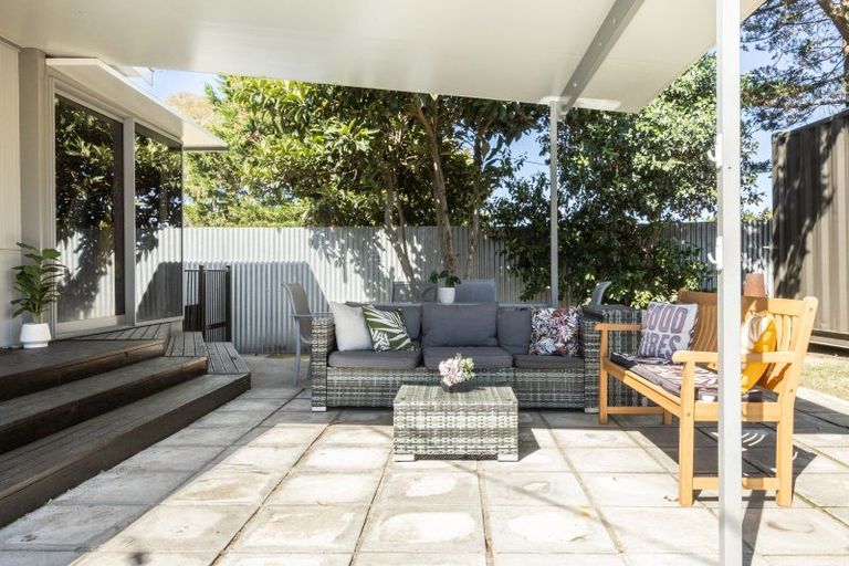 Photo of property in 402 Main North Road, Bay View, Napier, 4104