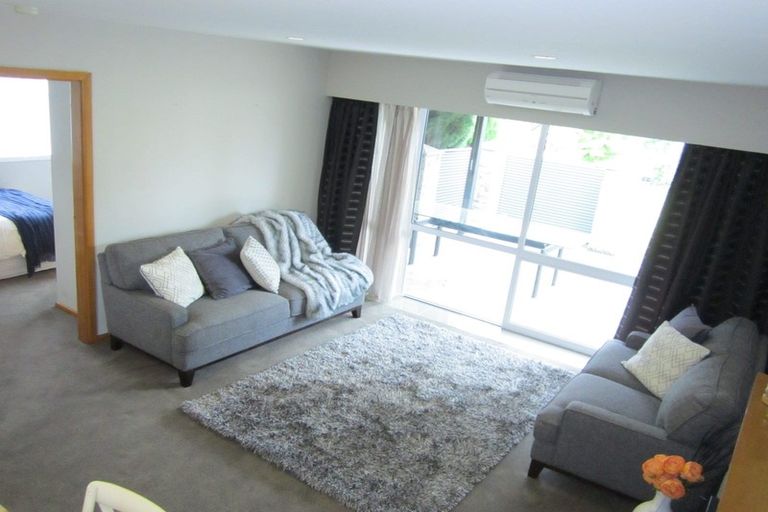 Photo of property in 6 Milnebank Street, Upper Riccarton, Christchurch, 8041