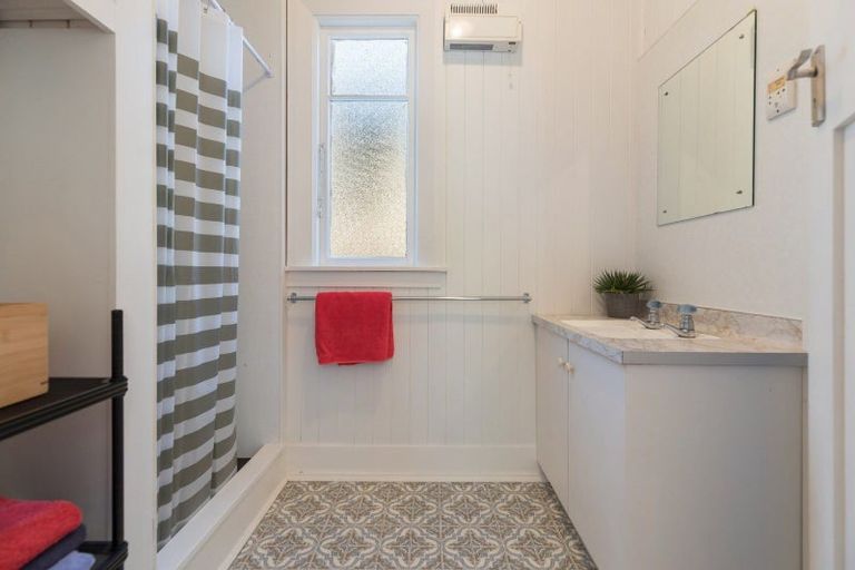 Photo of property in 66 Lakeview Terrace, Lake Hawea, Wanaka, 9382