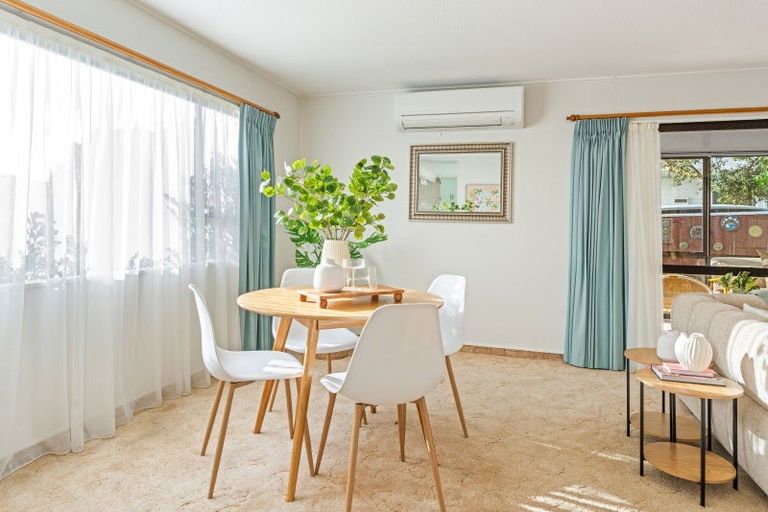 Photo of property in 34 Norfolk Crescent, Otaki Beach, Otaki, 5512