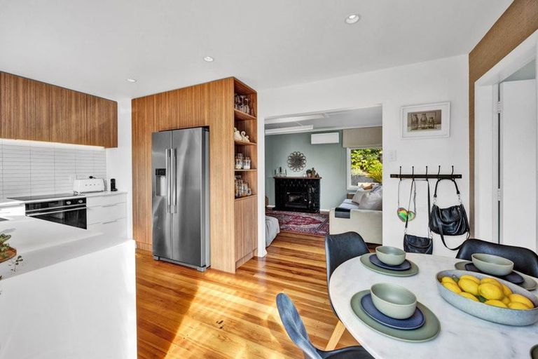 Photo of property in 19 Lawry Street, Blagdon, New Plymouth, 4310