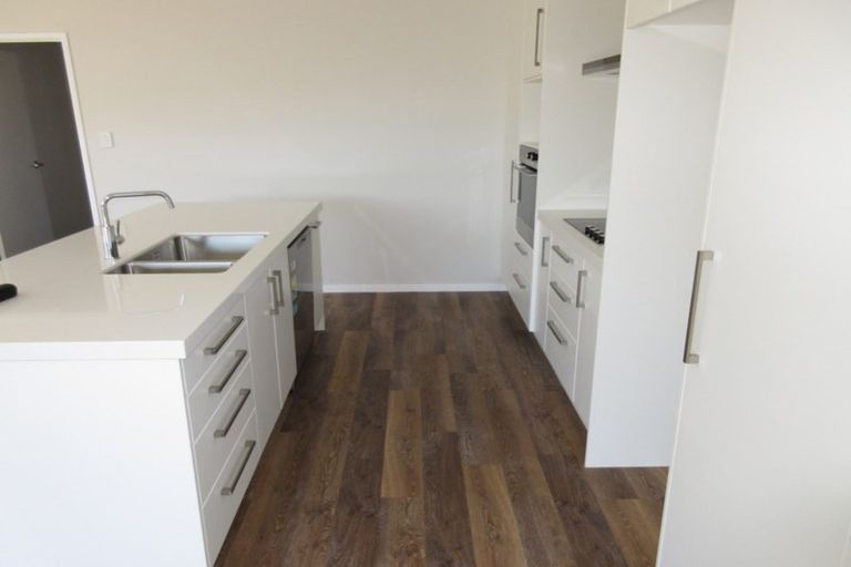 Photo of property in 5 Pattullo Crescent, Wallaceville, Upper Hutt, 5018