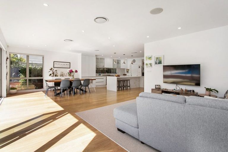 Photo of property in 27 Rochdale Street, Fendalton, Christchurch, 8014