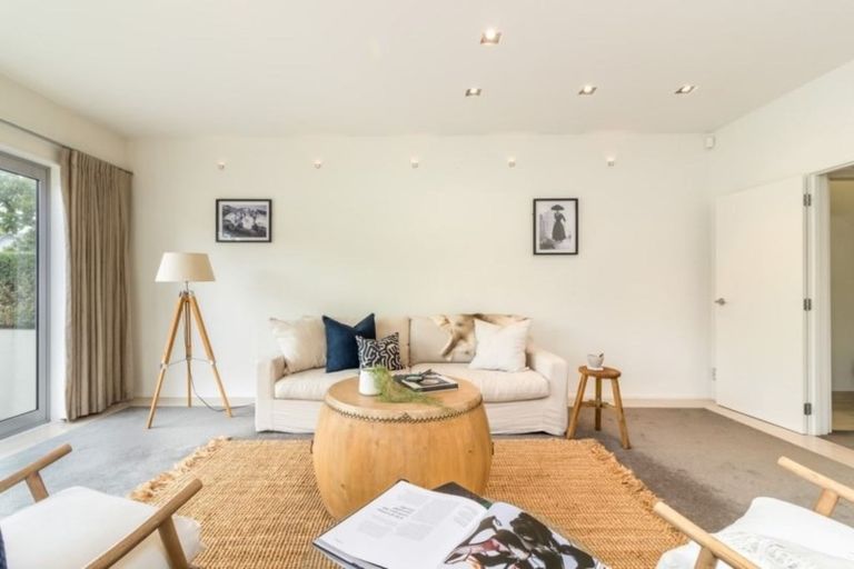 Photo of property in 34 Rhodes Street, Merivale, Christchurch, 8014