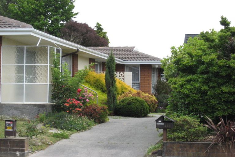 Photo of property in 2/76 Toorak Avenue, Avonhead, Christchurch, 8042