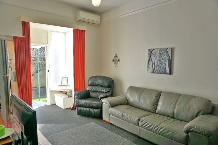 Photo of property in 2/59 Waimea Terrace, Beckenham, Christchurch, 8023