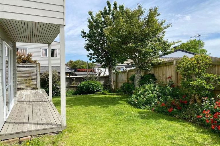 Photo of property in 20a Motu Place, Mount Wellington, Auckland, 1060