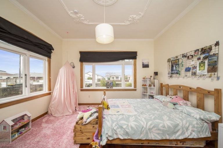 Photo of property in 11 Wilson Street, Hawera, 4610