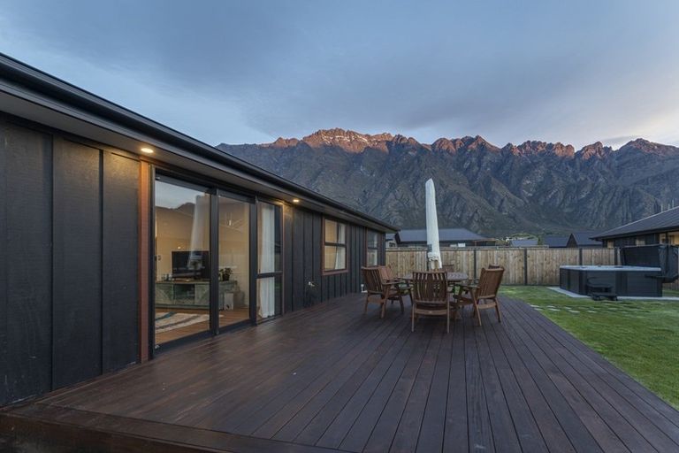 Photo of property in 77 Jack Hanley Drive, Jacks Point, Queenstown, 9371