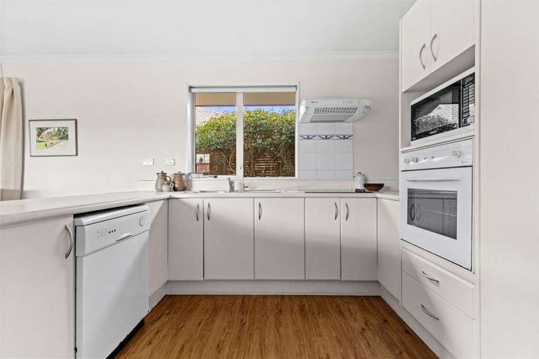 Photo of property in 14 Totara Park, Whakatane, 3120