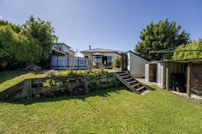 Photo of property in 30 Till Street, South Hill, Oamaru, 9400