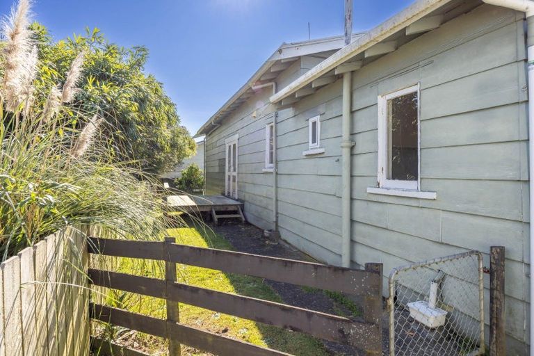 Photo of property in 194 Great South Road, Huntly, 3700