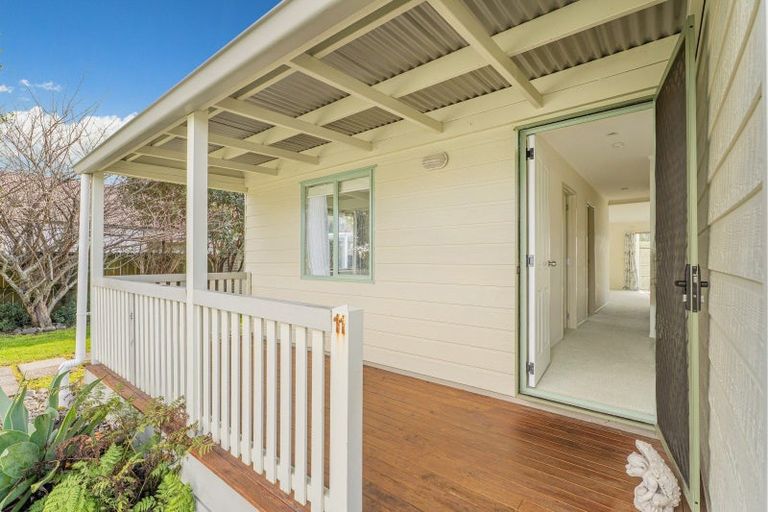 Photo of property in 11 Cholmondeley Crescent, Whitianga, 3510