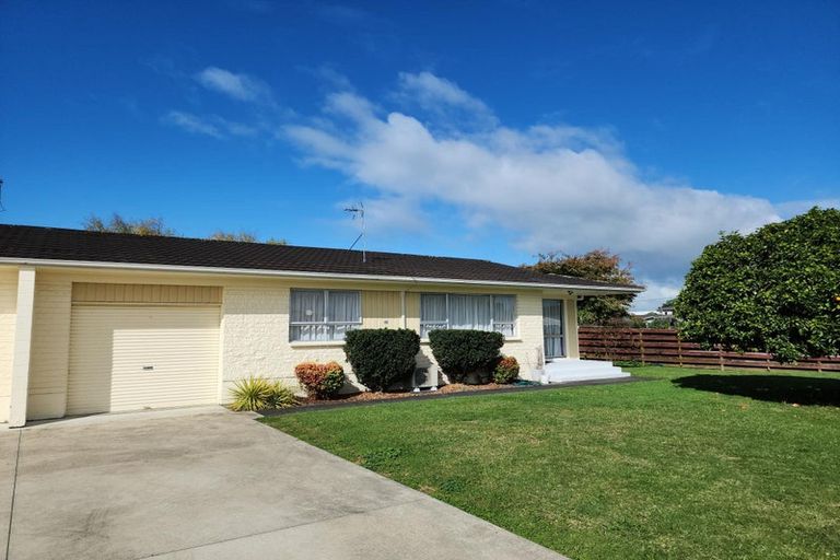 Photo of property in 3 Hilton Road, St Andrews, Hamilton, 3200