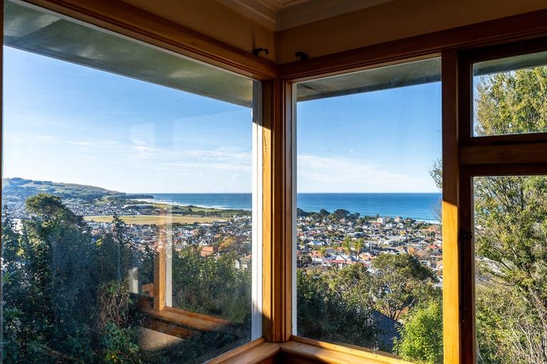 Photo of property in 21 Seaview Terrace, Kew, Dunedin, 9012